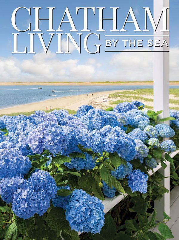 Chatham Living by the Sea, Spring 2025 cover